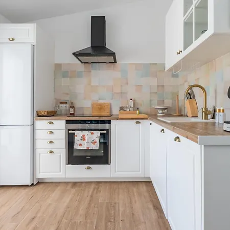 Cayetana - Spacious 4-bedroom With Private Pool Terrace & Bbq * Malaga